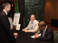 Signing1